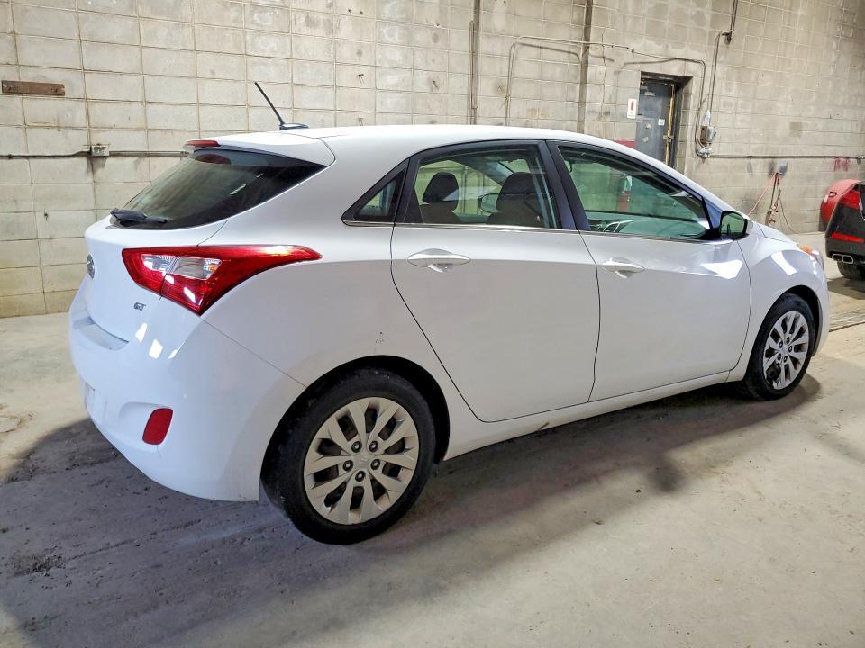 2016 Hyundai Elantra gt Base
