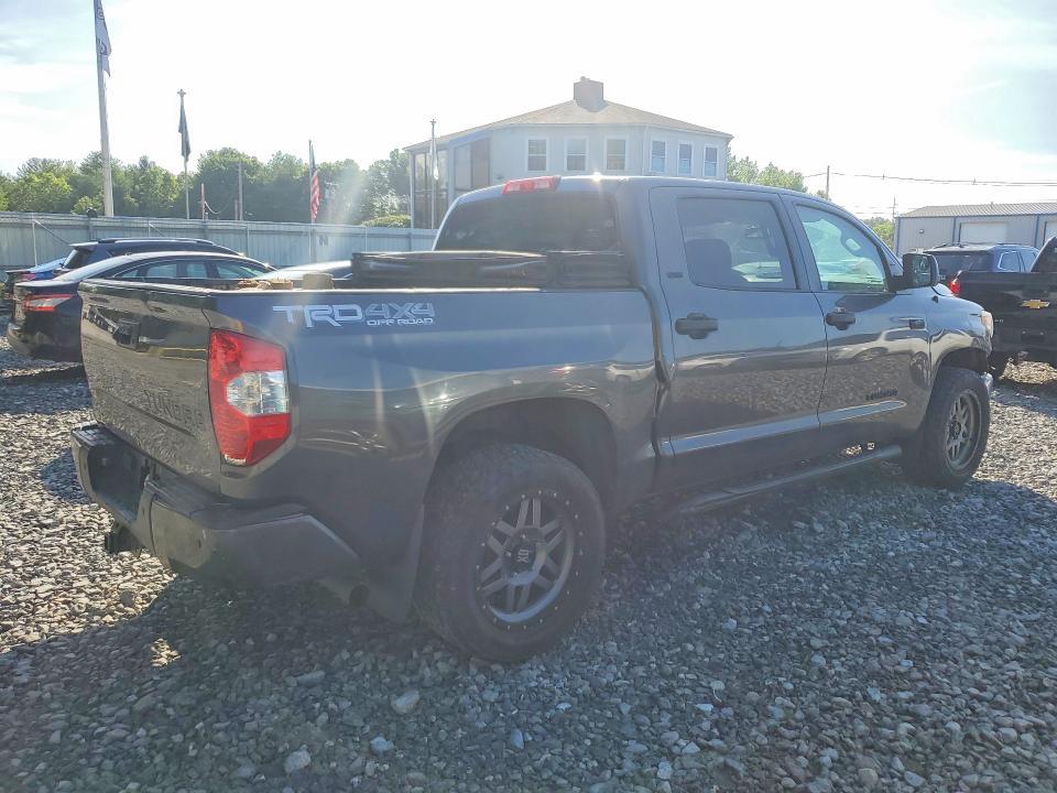 2016 Toyota Tundra SR5