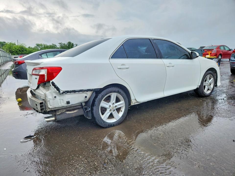 2013 Toyota Camry se