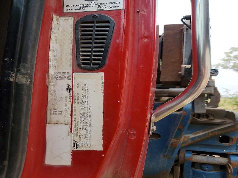 2007 Sterling 2007 Sterling LT9500 Crane Truck