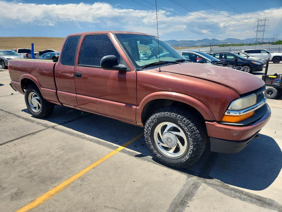 1998 Chevrolet S Truck S10