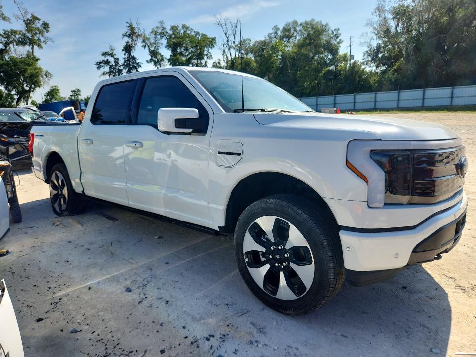 2023 Ford F150 Lightning PRO/LIGHTNING XLT/LI