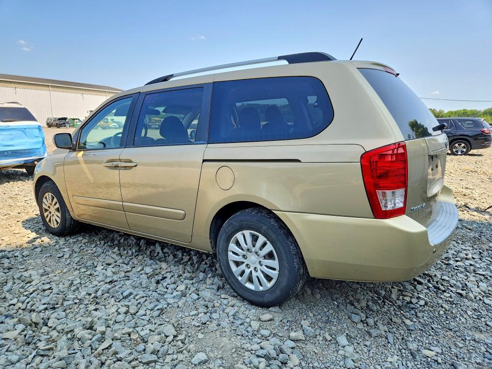 2011 KIA Sedona lx