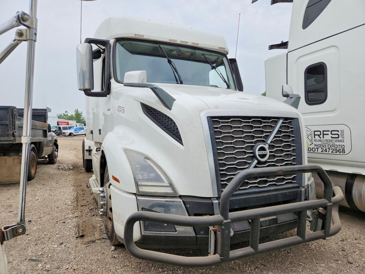 2020 Volvo VNL Semi Truck