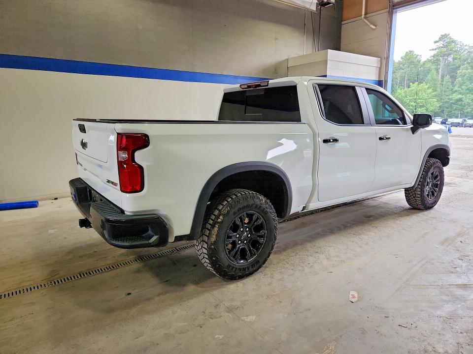 2022 Chevrolet Silverado K1500 ZR2