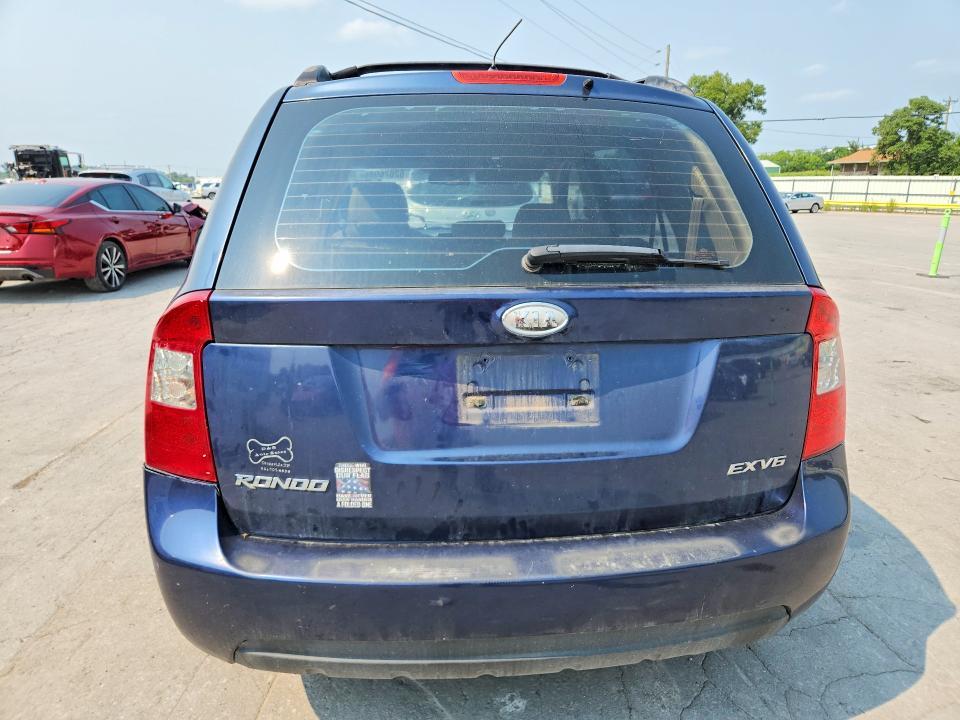 2008 KIA Rondo lx