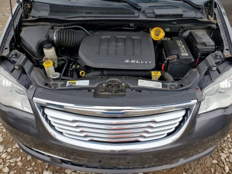 2015 Chrysler Town & Country Touring