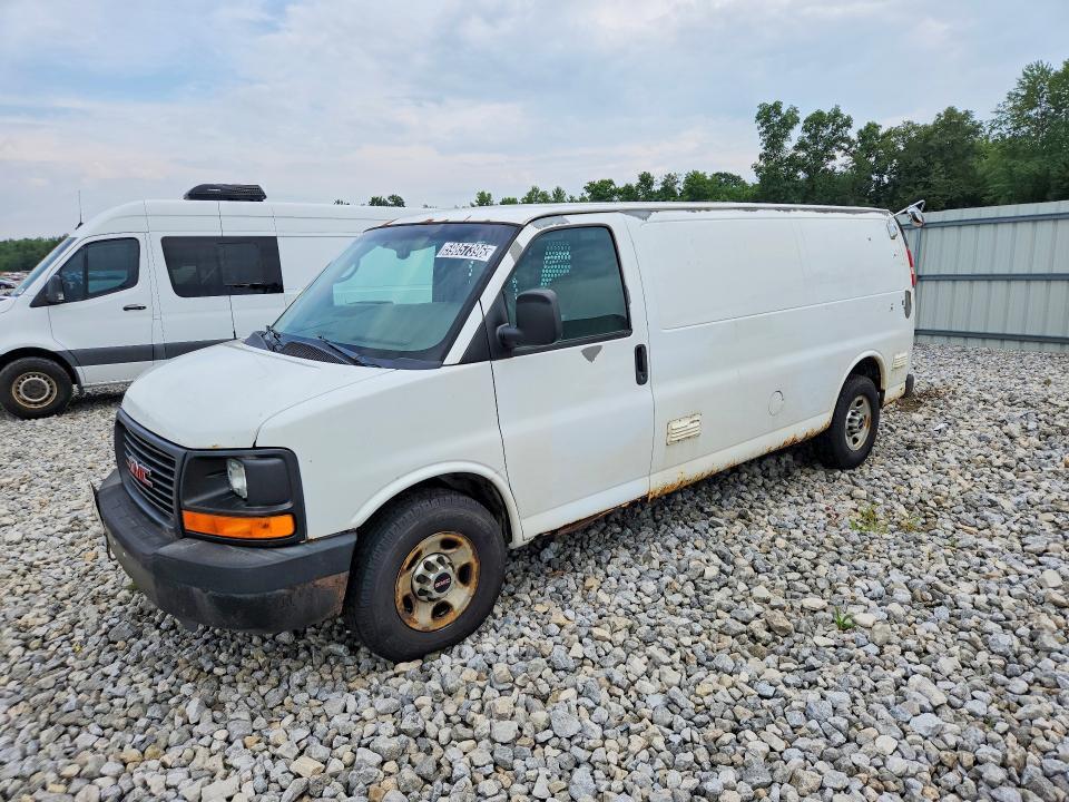 2010 GMC Savana G3500