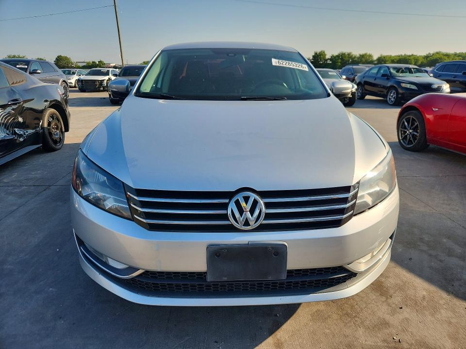 2015 Volkswagen Passat s