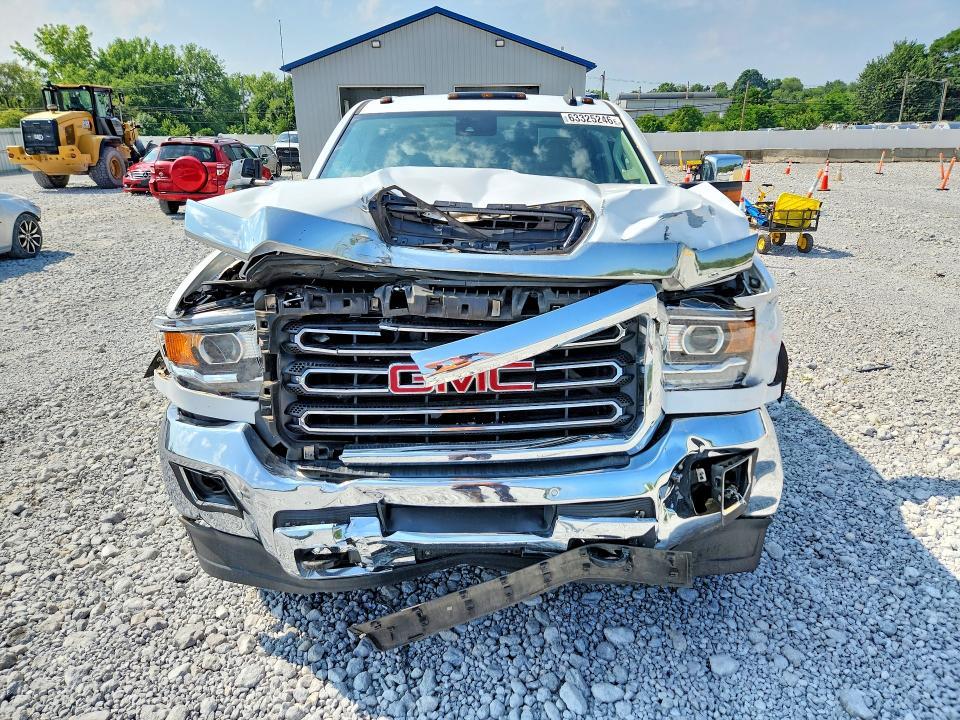 2017 GMC Sierra K2500 SLT