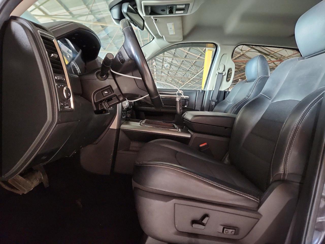 2015 Dodge RAM 1500 Sport