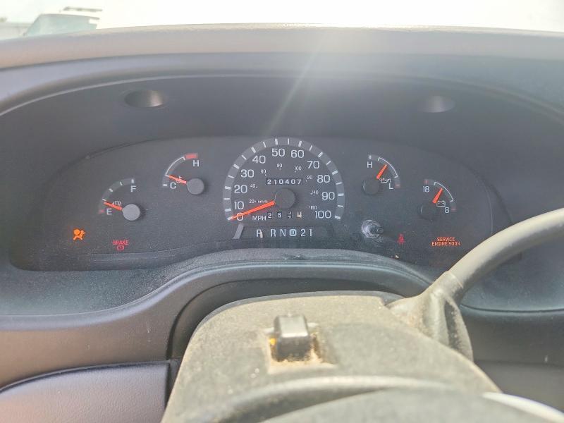 2000 Ford Econoline E150 van