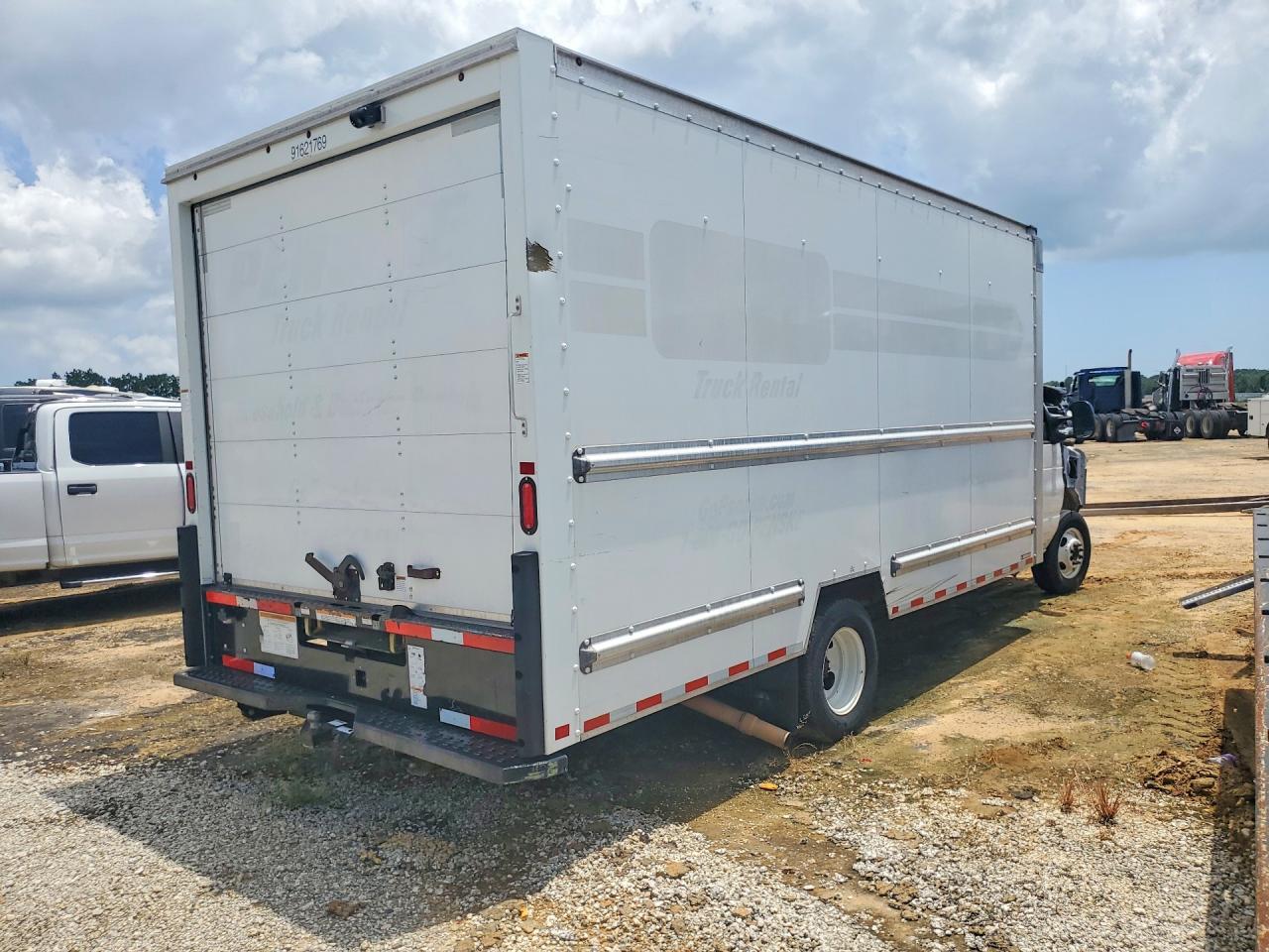 2022 Ford E350 BOX Truck