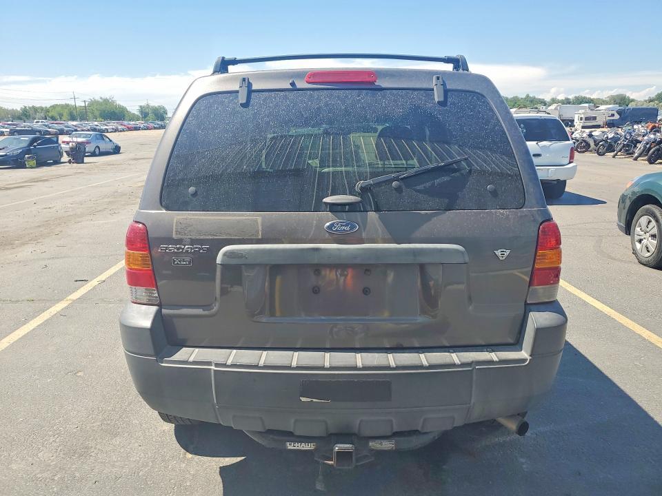 2005 Ford Escape xlt