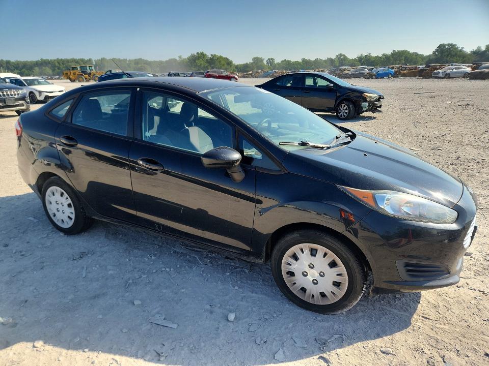 2014 Ford Fiesta s