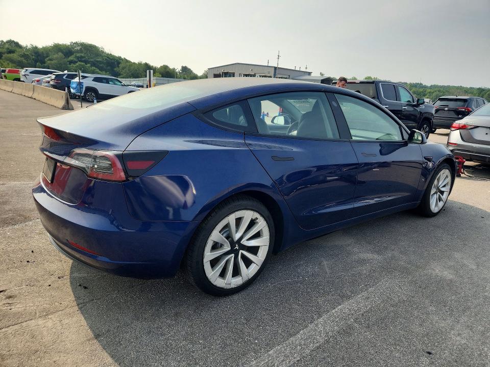 2022 Tesla Model 3