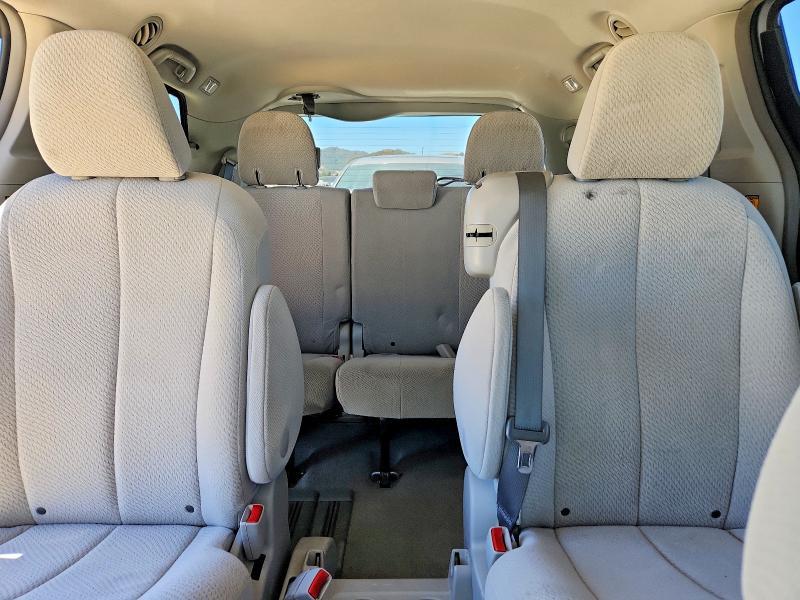 2012 Toyota Sienna le
