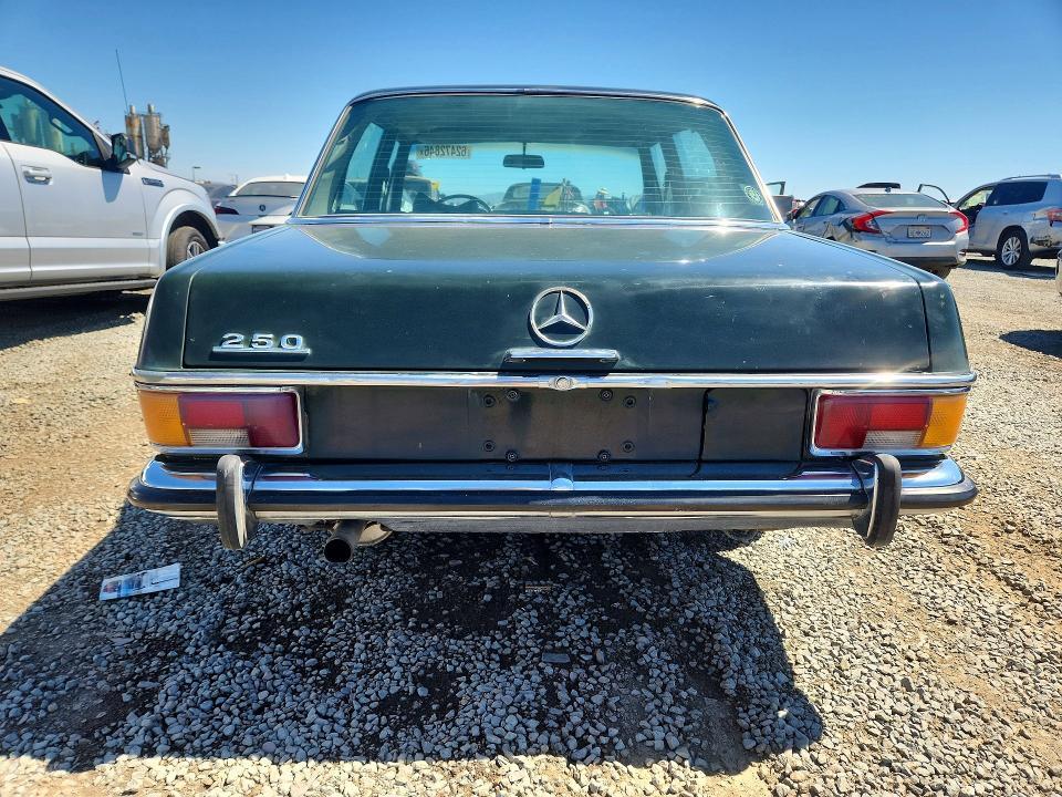 1971 Mercedes-Benz 250