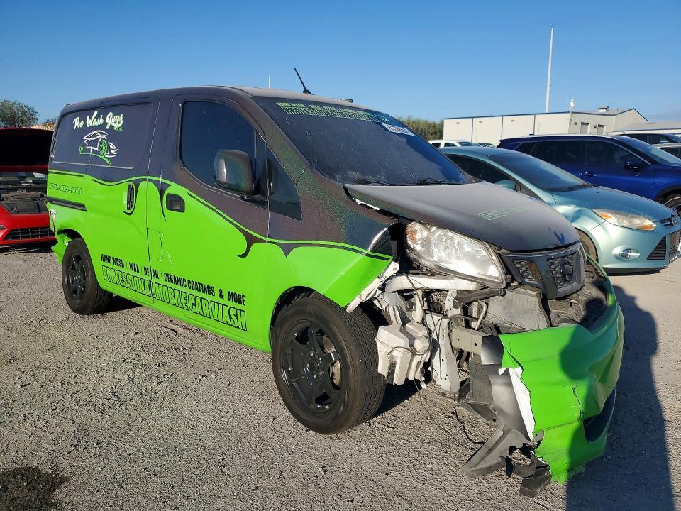 2018 Nissan NV200 SV