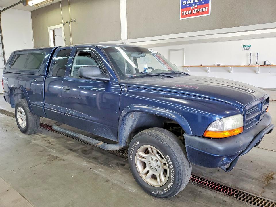 2003 Dodge Dakota Sport
