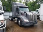 2019 Peterbilt 579 Semi Truck