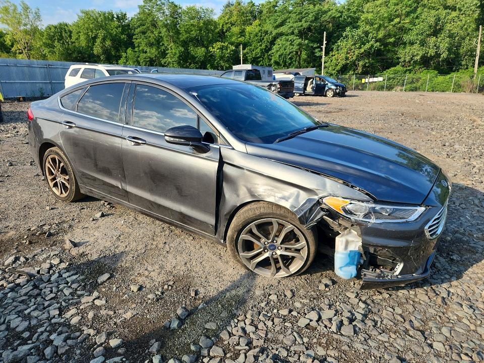 2020 Ford Fusion SEL