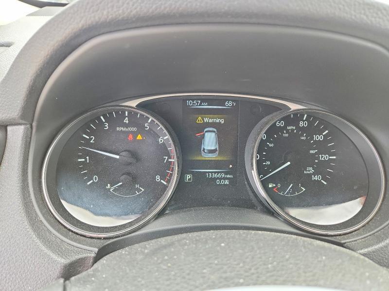 2015 Nissan Rogue s