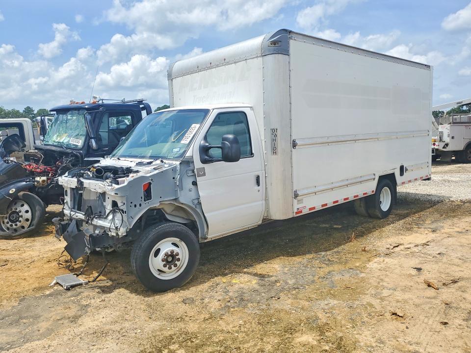 2022 Ford E350 BOX Truck