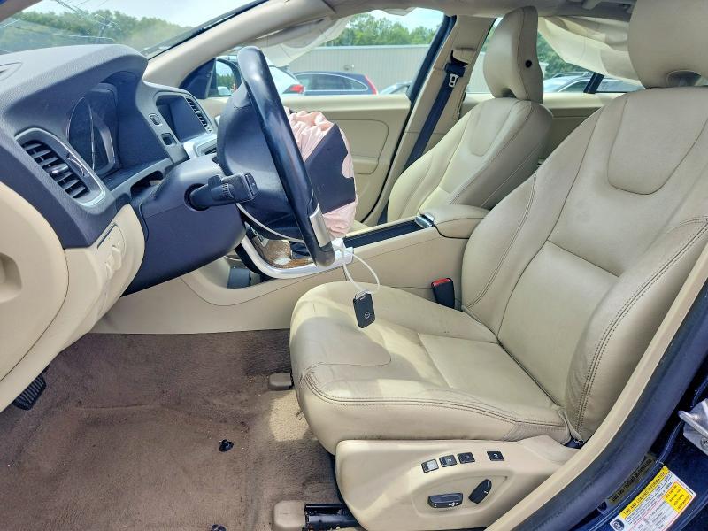 2015 Volvo V60 Premier+