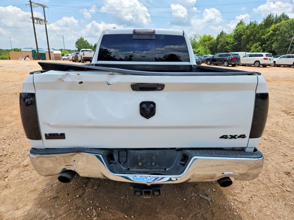 2016 Dodge RAM 1500 SLT