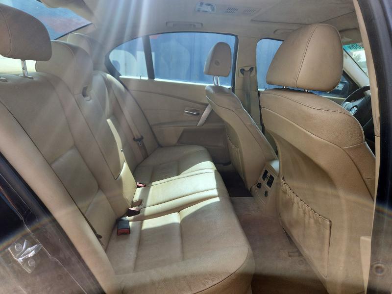 2004 BMW 530 i