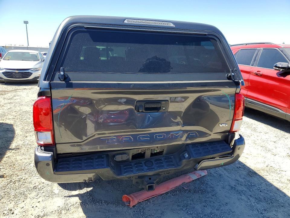 2017 Toyota Tacoma TRD Sport