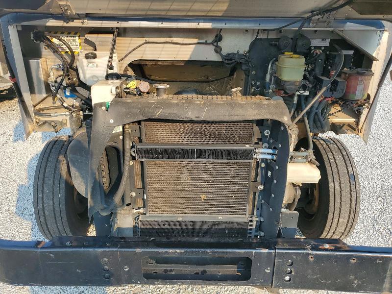 2021 Freightliner MT45G Chassis Delivery Truck
