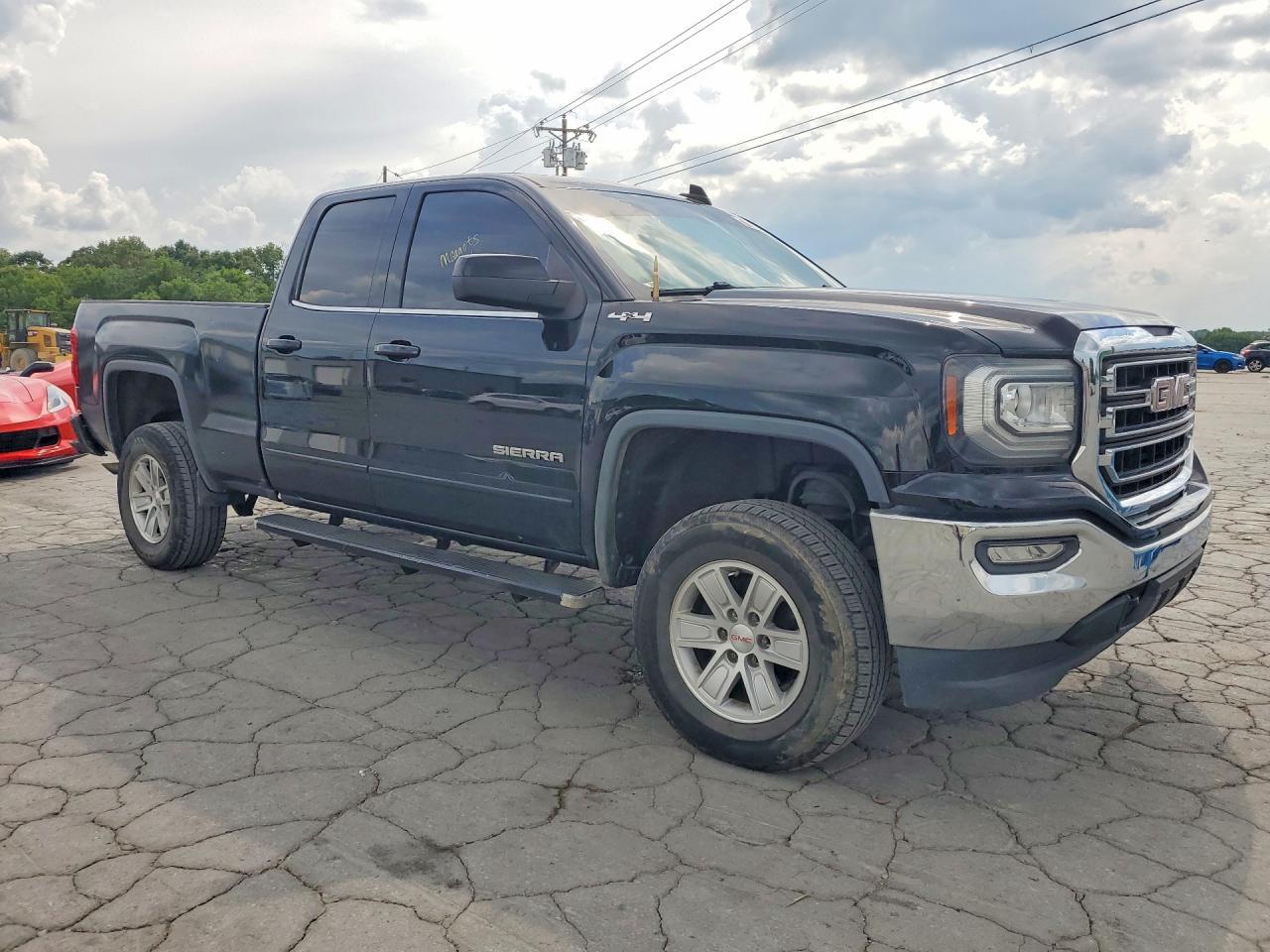 2018 GMC Sierra K1500 SLE