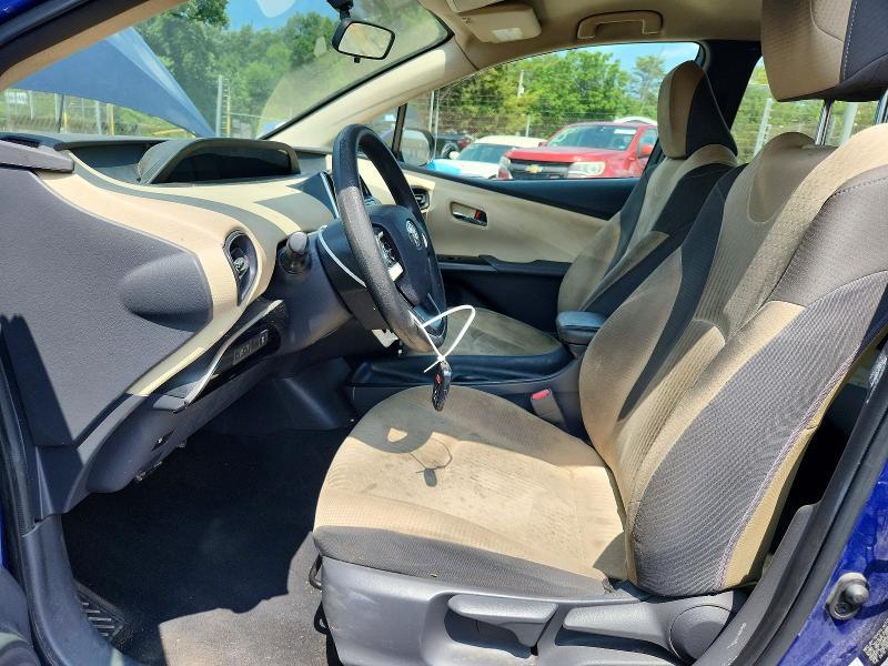 2016 Toyota Prius two
