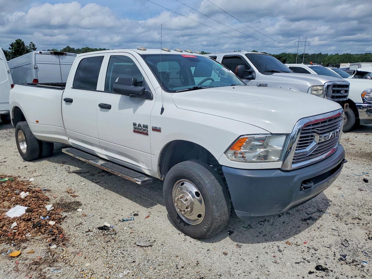 2018 Dodge RAM 3500 ST