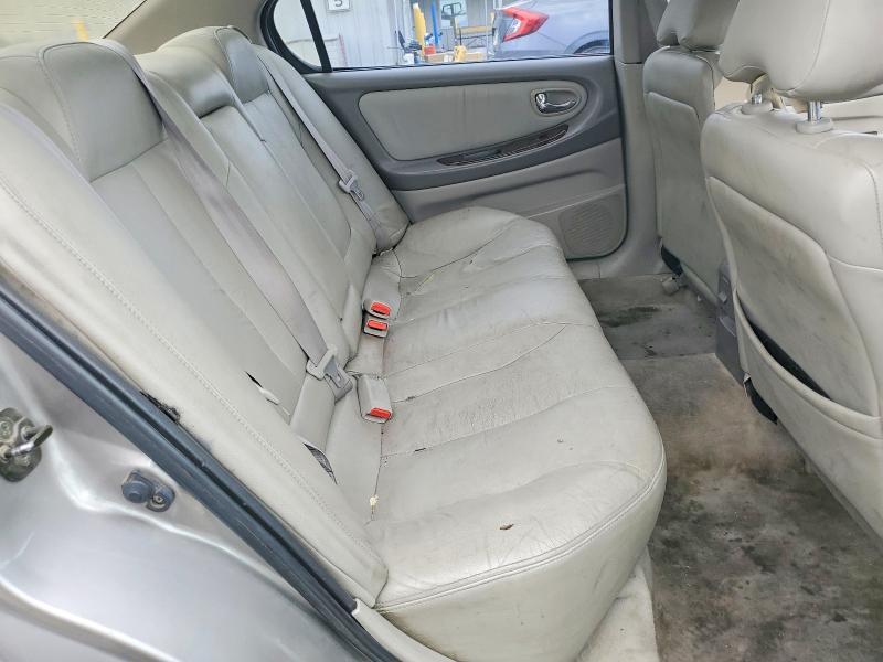 2000 Nissan Maxima gxe