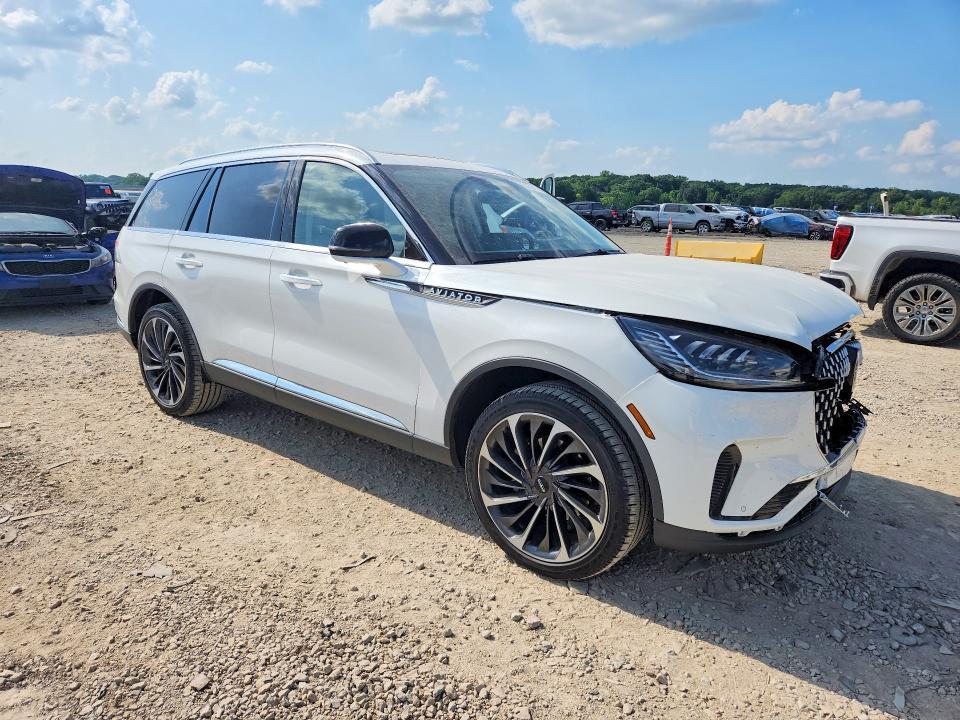 2026 Lincoln Aviator Reserve