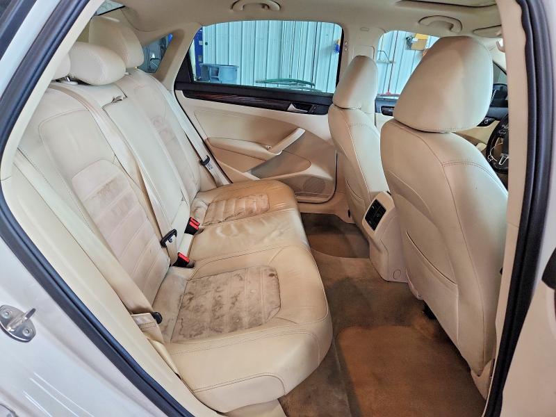 2015 Volkswagen Passat sel