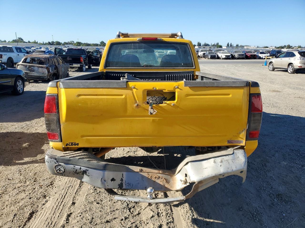 2004 Nissan Frontier SVE-V6