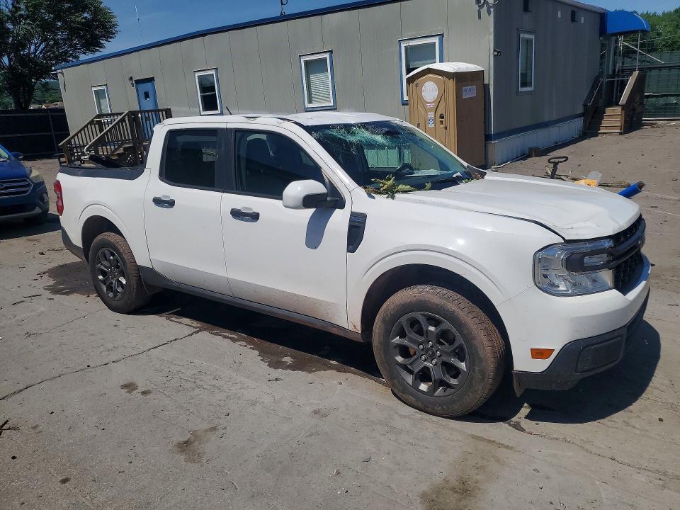 2022 Ford Maverick XL