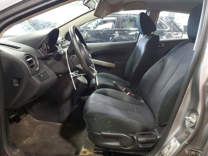 2014 Mazda 2 Sport