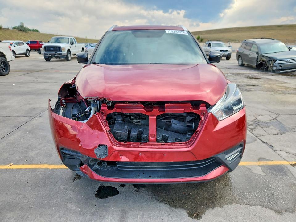 2019 Nissan Kicks sr