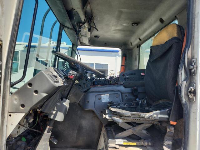 2010 Mack 600 MRU600