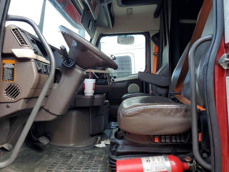 2016 Volvo VNL Semi Truck