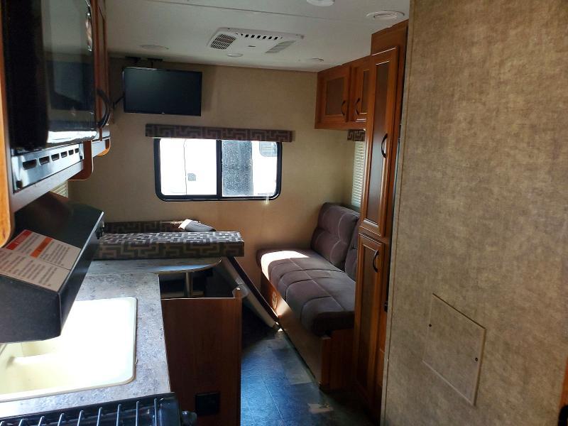 2016 Arrow 2019 Starcraft AR ONE Max Camper