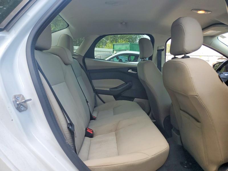 2018 Ford Focus se