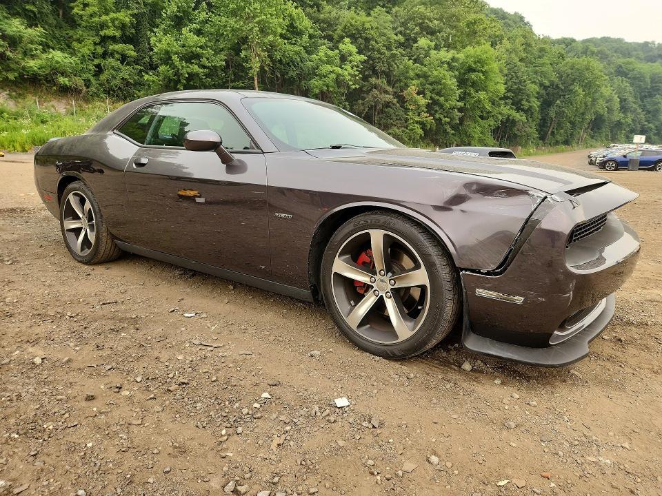 2015 Dodge Challenger sxt