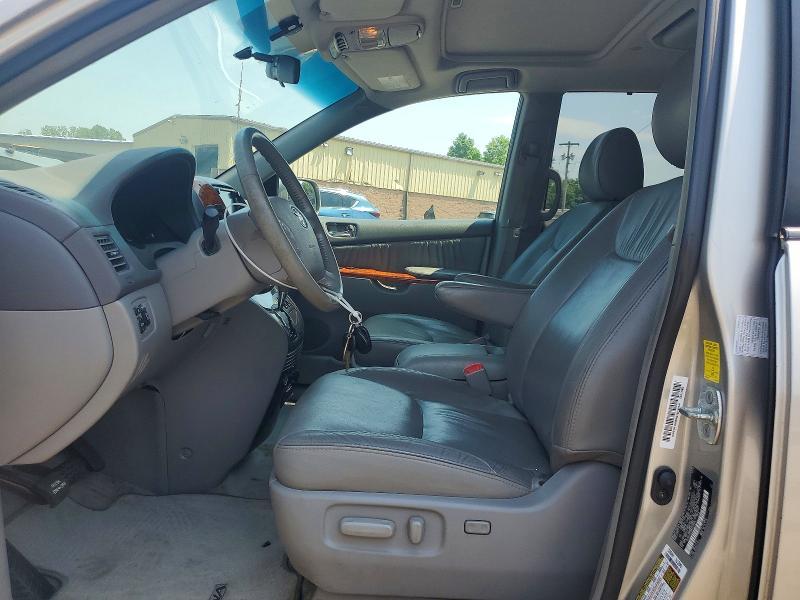 2010 Toyota Sienna xle
