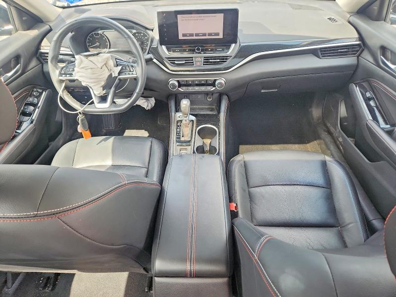 2023 Nissan Altima sr